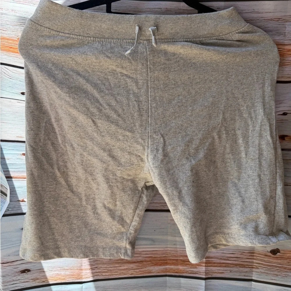 Huntington stylish gray